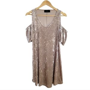 Workhall Cold Shoulder Velvet Dress